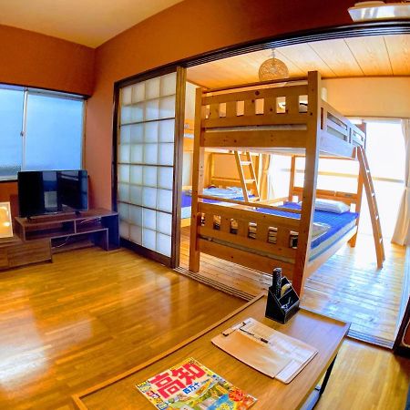ルルルあたご 3〜6名に最適 家族＆グループ向き ゆったり1Rアパートタイプ Kochi  Luaran gambar